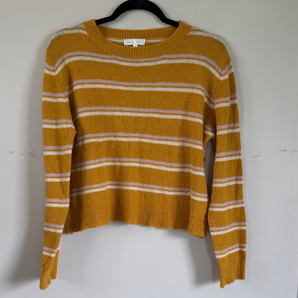 Emory Park Mustard Yellow Stripe Cropped Sweater‎ Medium Cream Stripe Knit